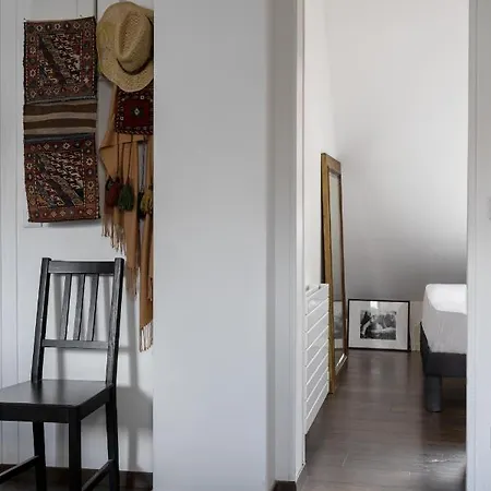 Veeve - Footsteps From The Arc De Triomphe Apartment Paris